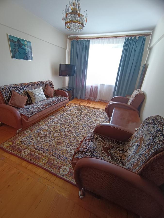 Квартира На Абая Almaty Bagian luar foto